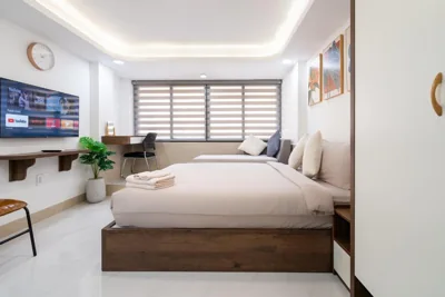 Studio avec canapé-lit — Ekomo Home 95 - Metro Ben Thanh
